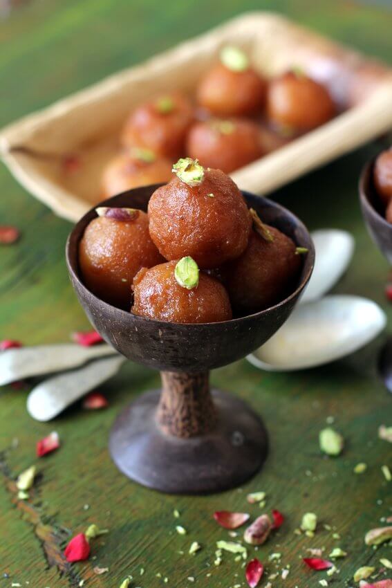 gulab jamun.jpg