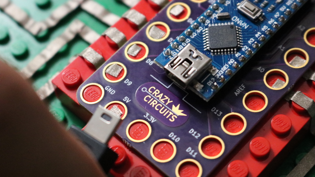 Crazy Circuits Arduino.JPG